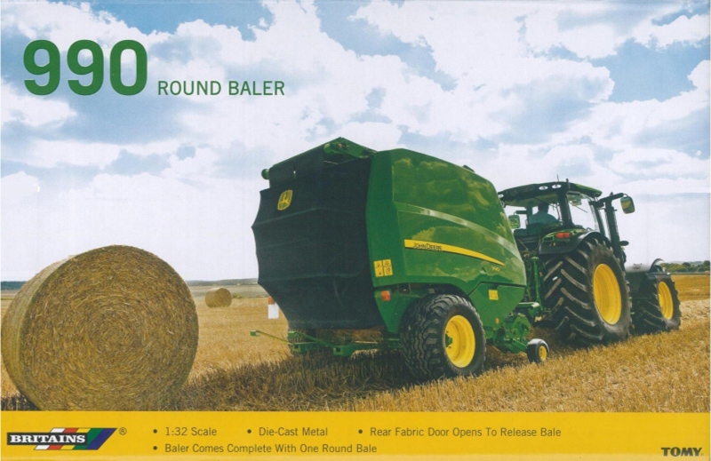 John Deere 990 Round Baler BRI 42784 in the field